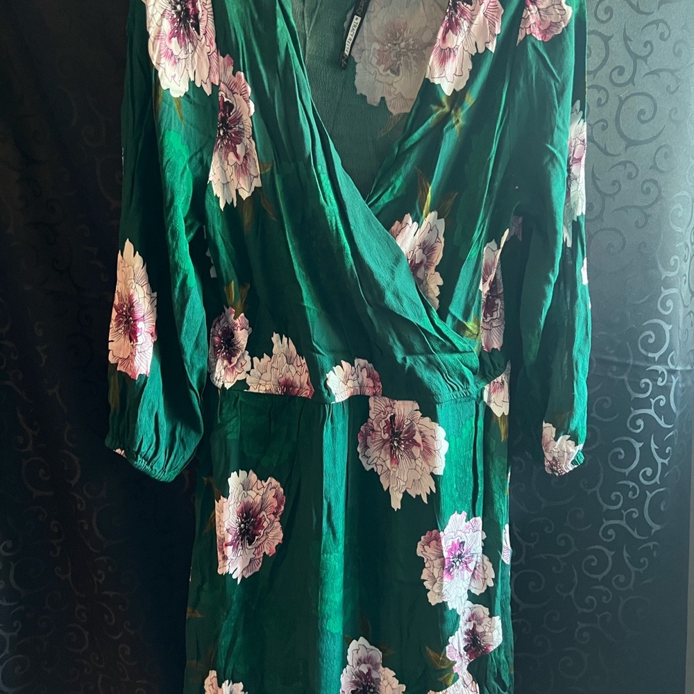 Tracy Reese Floral Green Wrap Dress Size 16